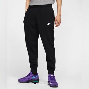 Nike Men's Black Sweatpants with White Logo